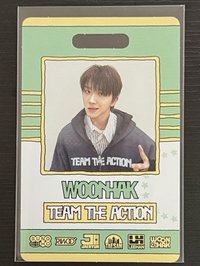 The action 專卡 woonhak 識別證