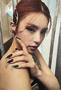 GUESS WHO 塔店 特典卡 