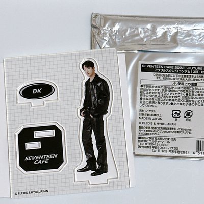 Seventeen 23cafe 李碩珉立牌