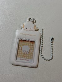 小麥粉證件照卡套（有明顯使用痕跡）