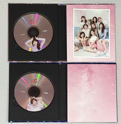 TWICE早期空專/CD/明信片 有送物（看資訊欄）