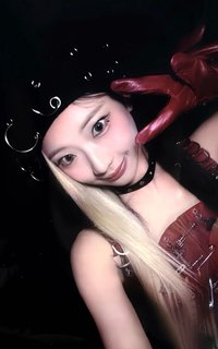 WE GO UP 上海快閃 滿額卡 