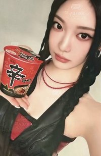 辛拉麵 代言卡 寧