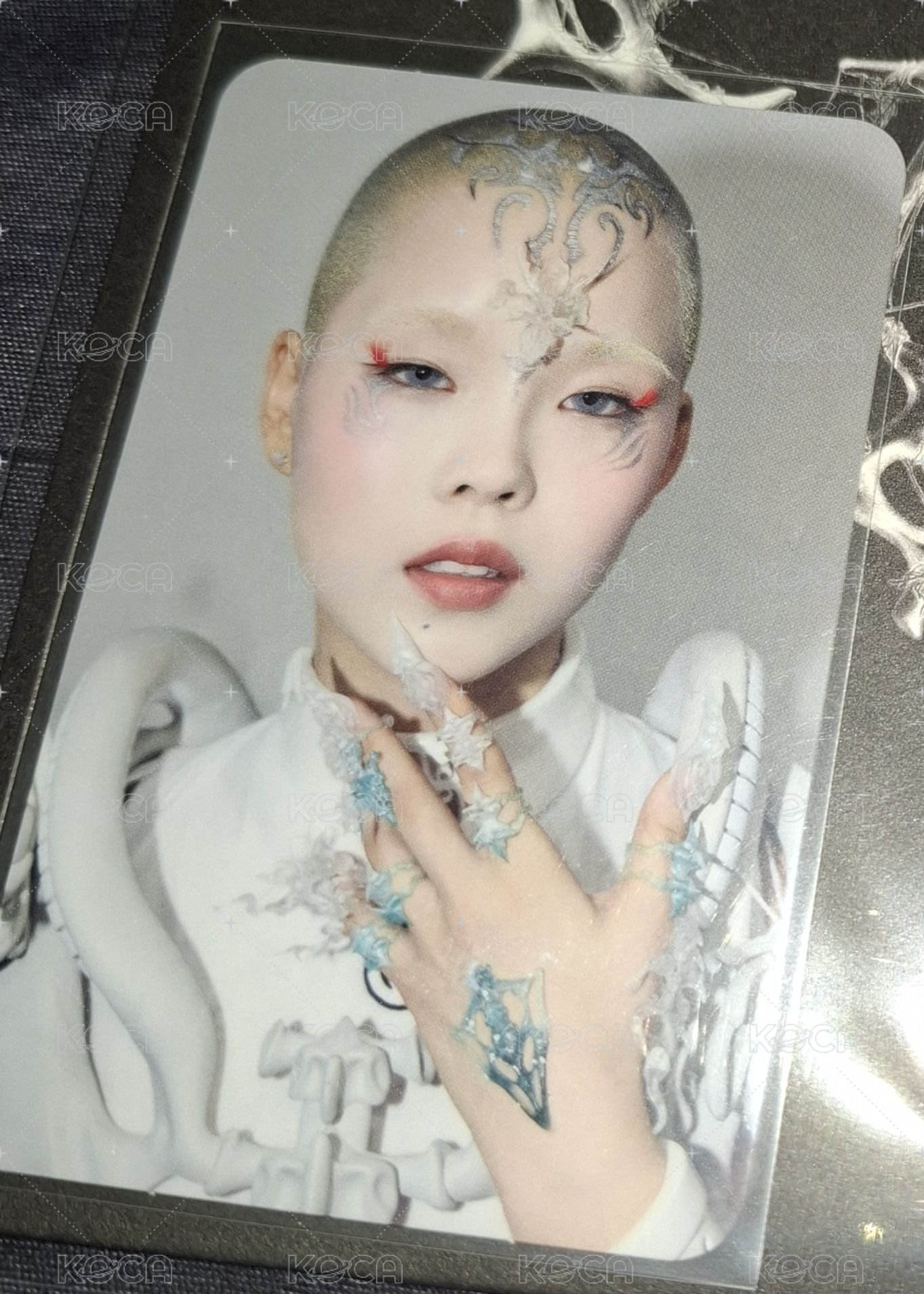 AWE 專輯卡  背面