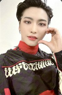 Movement hello82 POP-UP 特典卡 