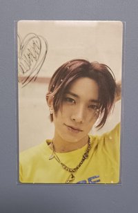 色調偏暗 但臉很漂亮的一張！