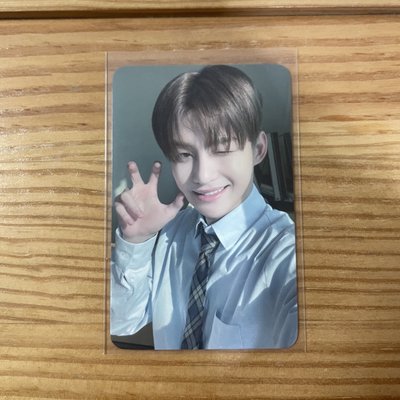 Sparkling Blue 愛豆驛站 幸運卡 志薫