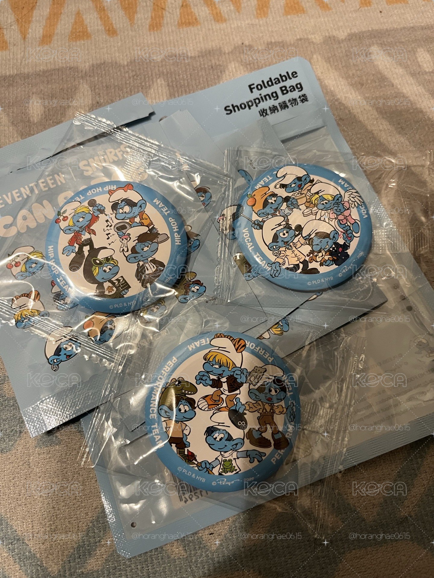 SVT藍色小精靈徽章全身款1set