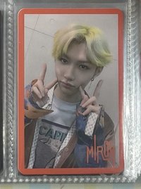 miroh紅框 有出廠壓痕