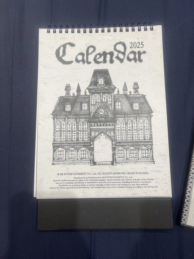 RIIZE 25年桌曆日程本