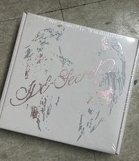 SECRET LOVED IVED 專