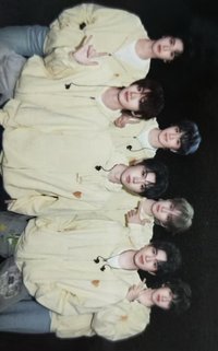六週年 周邊卡 團衛衣卡