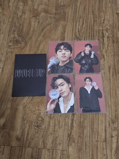 喆奎克拉粽一套 現貨 有損