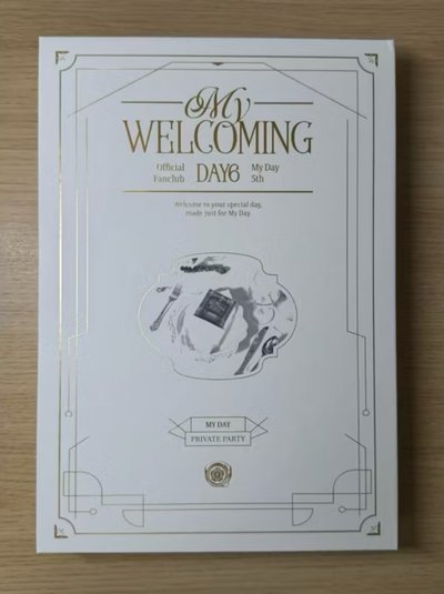 DAY6 五期會員禮 （僅取出會員卡其餘接未拆）