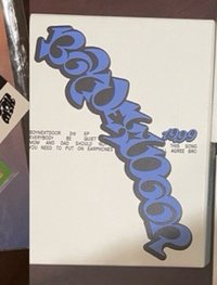 空專4（3小海報+明信片+ID卡）