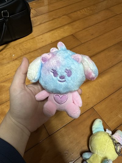 TXT角巴兔彩娃 黃春 栗嘻