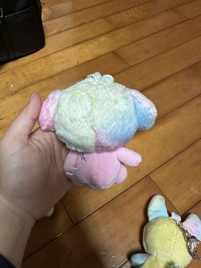 TXT角巴兔彩娃 黃春 栗嘻