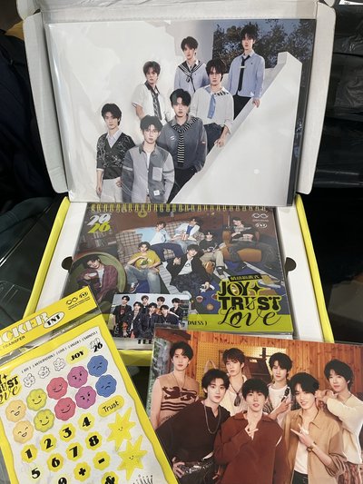 2026年台曆（團/嚴浩翔）