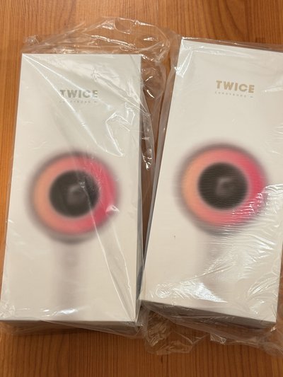【過完年出貨】Twice手燈 全新