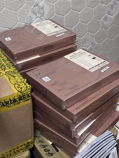 KIOF 未拆專/年曆（部分可被多帶）