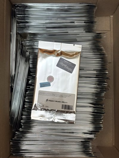 tripleS msnz Beyond Beauty OMA 電子專 未拆專 專輯