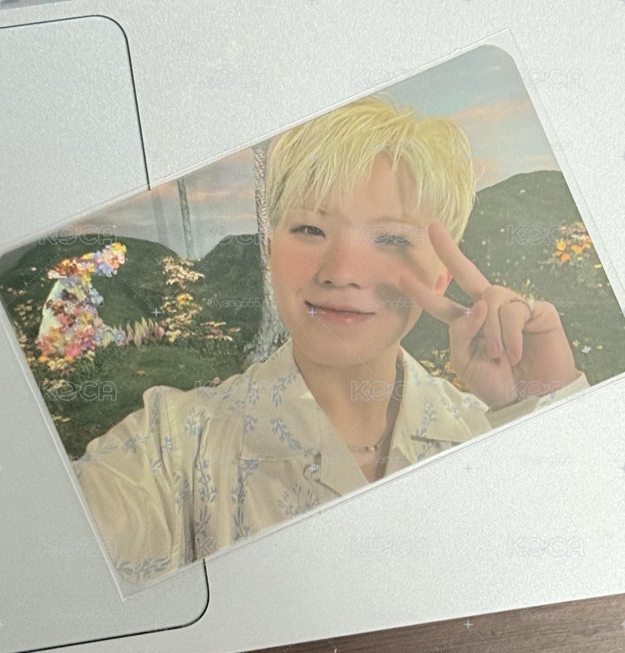 WOOZI 金髮腮紅卡（綁$50)