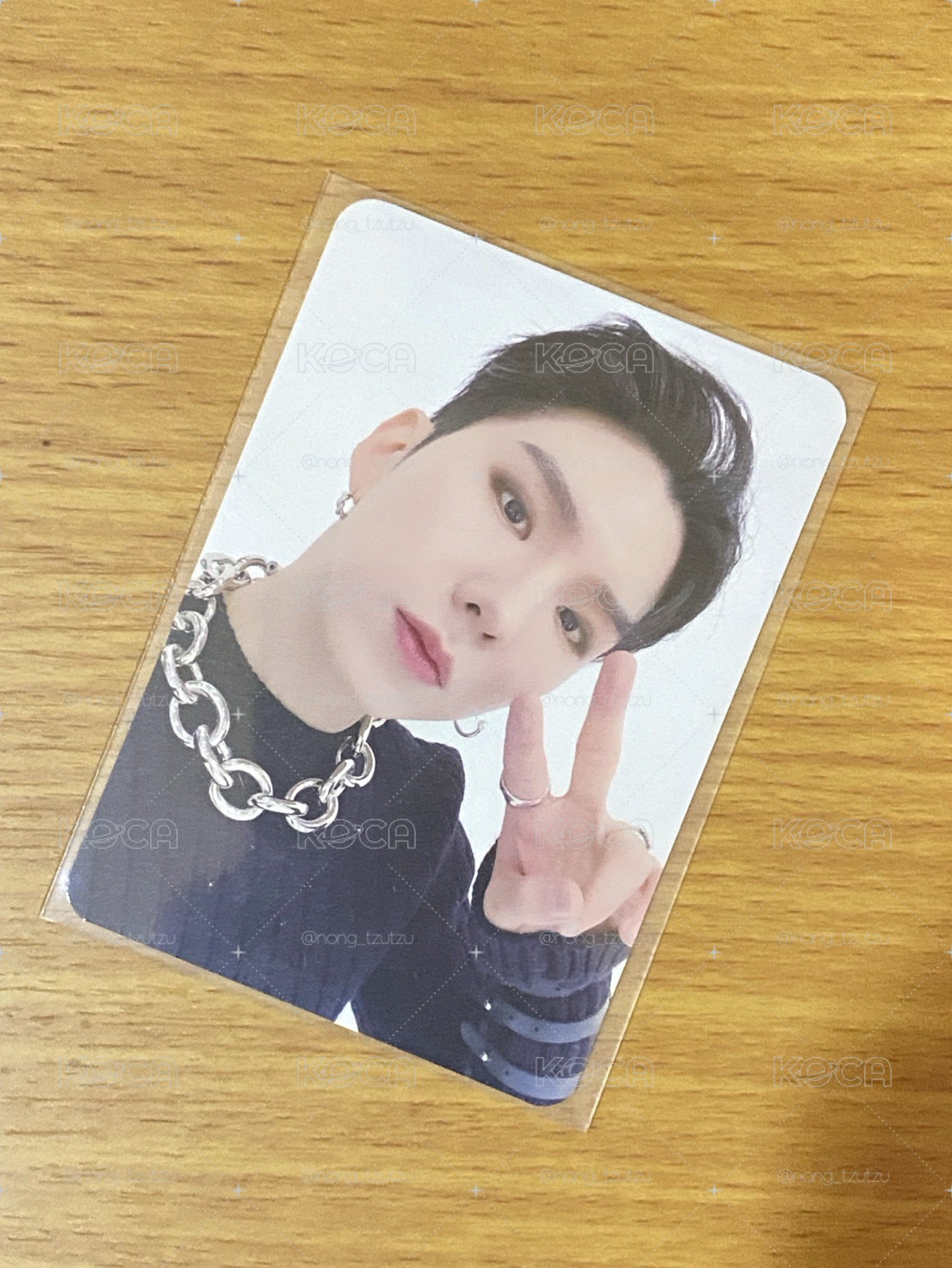 MONSTA X基現小卡