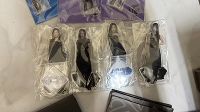 Twice日本快閃店 立牌 子瑜/sana