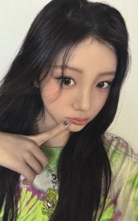 NOT CUTE ANYMORE 環球 來日紀念 幸運卡 