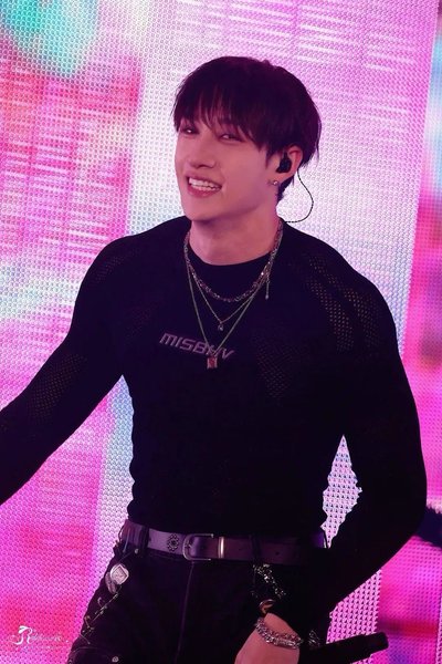 燦尼放這裡（價高）