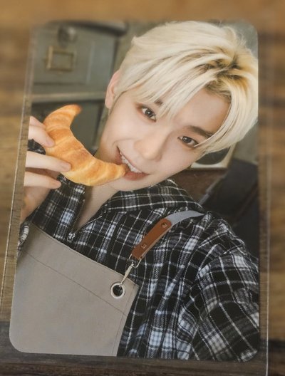 正規一 wm 2.0 簽售卡 牛角麵包 ver.