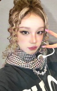 Motivation yzy 北京線下 簽售卡 