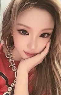 Motivation yzy 線上1.0 簽售卡 