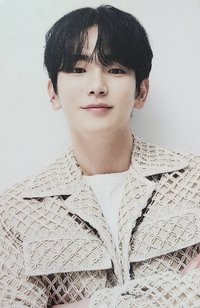 SHINee WORLD VII [E.S.S.A.Y] 隨機卡 