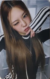 FAMOUS yeti 2.0 幸運卡 