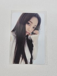 Karina - RICH MAN 快閃店滿額卡
