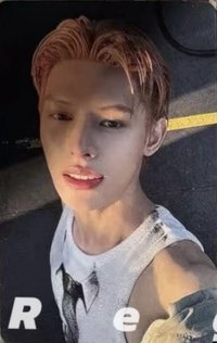 迷一 yzy 1.0 簽售卡 