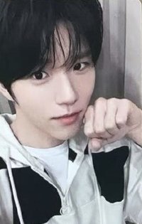 Color yzy 線上1.0 簽售卡 