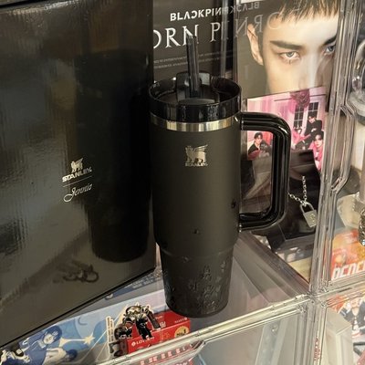 Jennie x stanly聯名水壺
