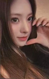 迷一 yzy 線上 2.0 簽售卡 