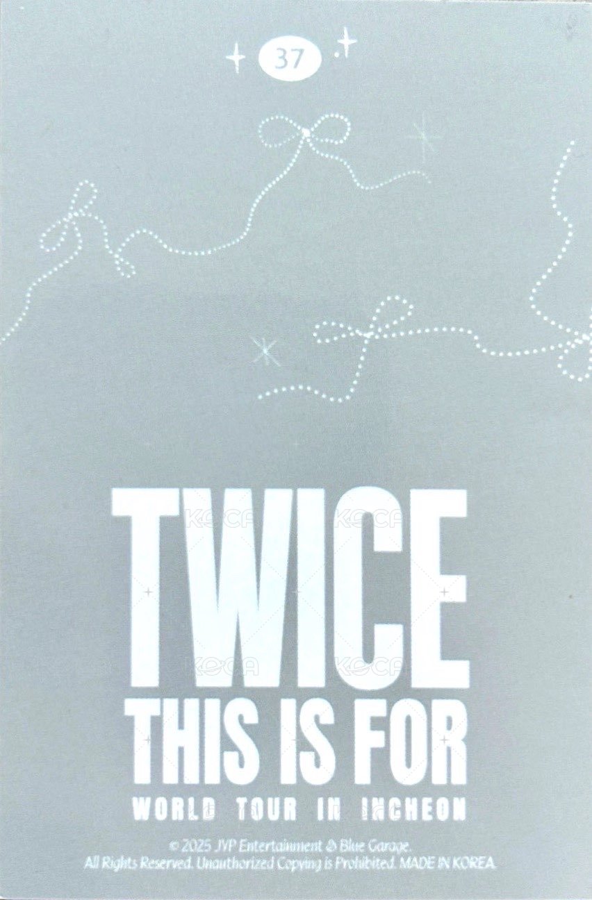 六巡 隨機卡  背面