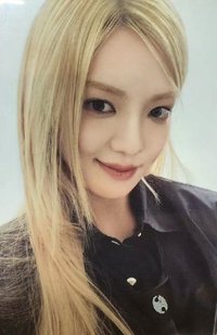 23年曆 年曆卡 固配自拍