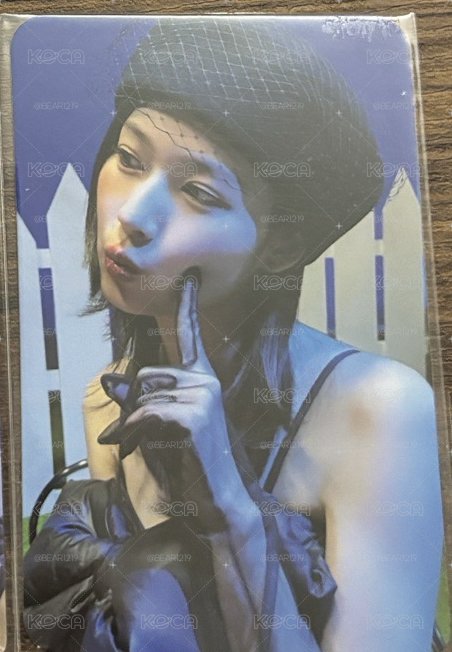 SANA 迷12 JYP特典卡💜
