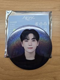 seventeen NEW Japan寛徽章