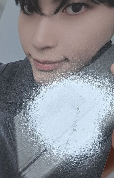 26年曆固配彬+證件照