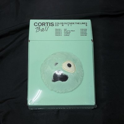 全新未拆CORTIS球專