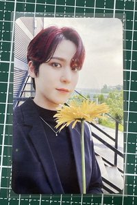 花花潤（卡背有簽名