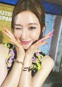 FOREVER 1 環球 特典卡 