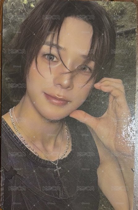 漂亮哥哥與臉頰愛心