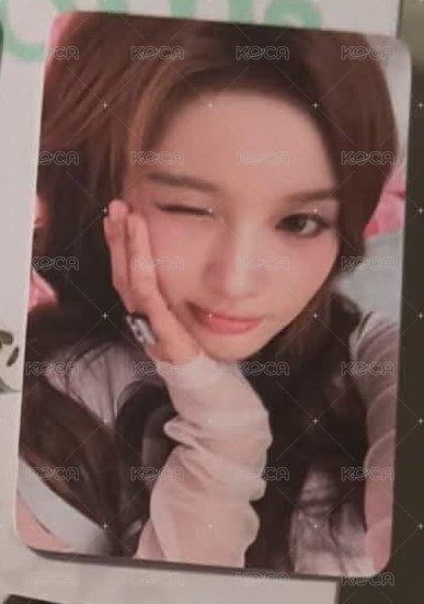 眨眼  薛